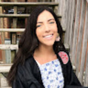 Meet your Posher, Olivia